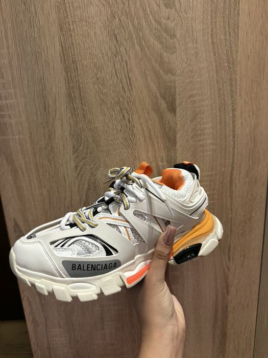 Balenciaga Track
