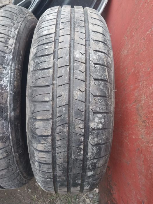 4 шины 175 70 R13. Firemax Китай.