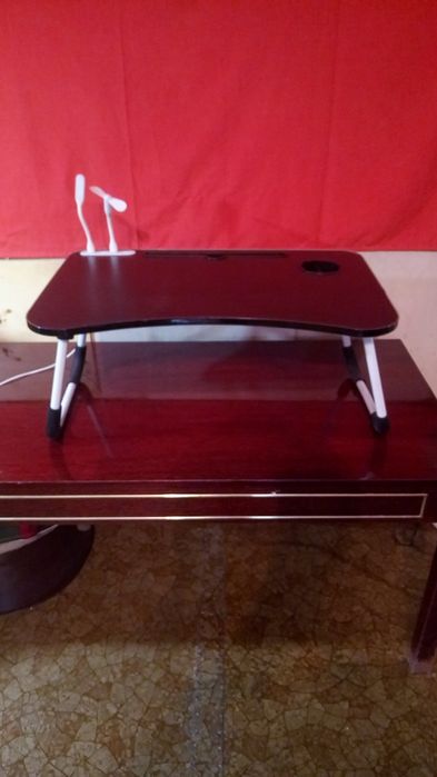 Детский столик .