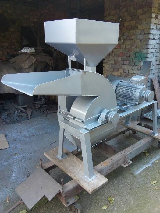 Фуражомелка за зърно и фуражи