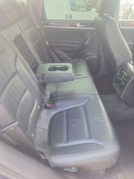 VW Touareg 3.0 TDI V6 , CAS motor ,239 к.с. , 5 броя на части