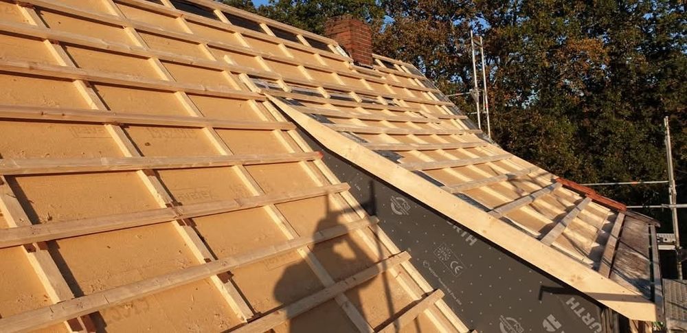 Acoperisuri tigla ceramica metalica dulgherie