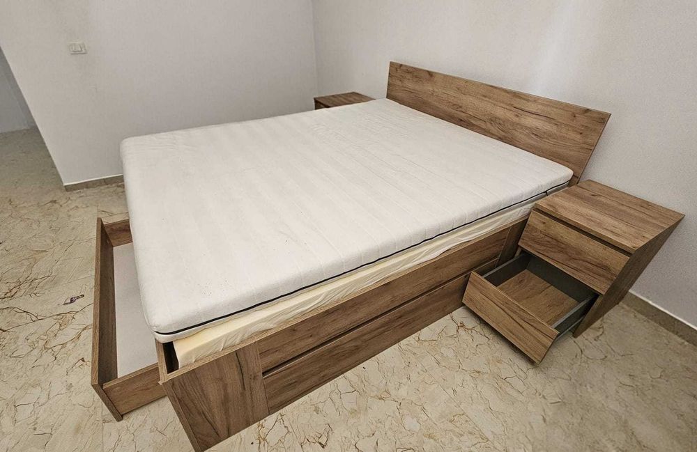 Cadru pat cu sertare si noptiere JYSK