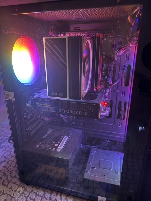 Игровой ПК i5-12400 / RTX 5060 Ti 8GB / 32GB RAM