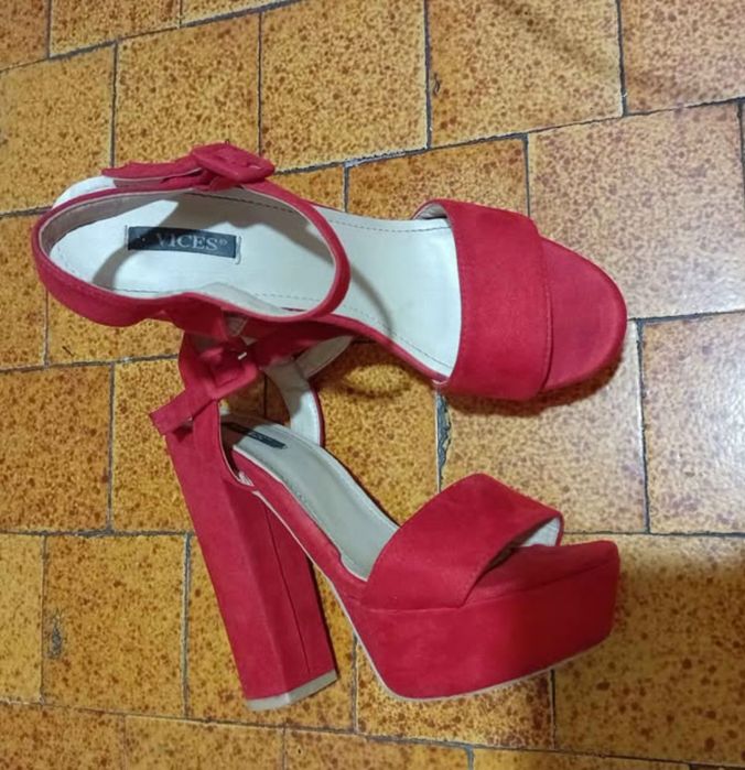 Sandale dama cu platforma și toc gros
