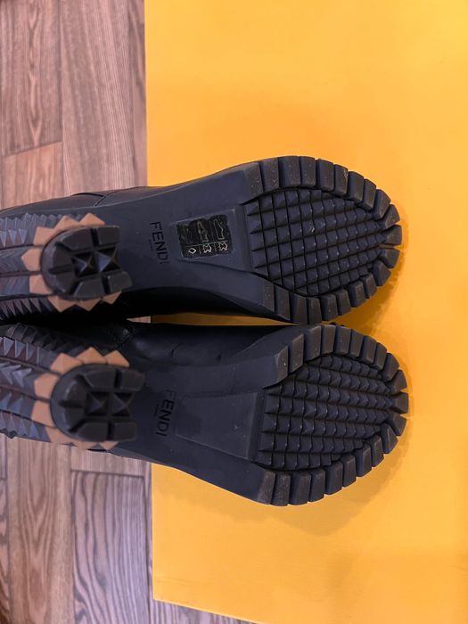 Fendi зимние сапоги на каблуке