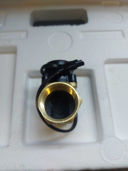 Датчикът за поток 1/2