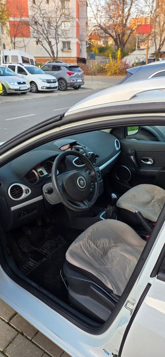 Renault Clio 3 15 dci