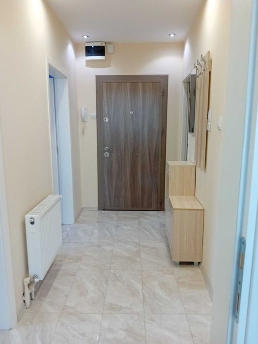 Давам апартамент под наем