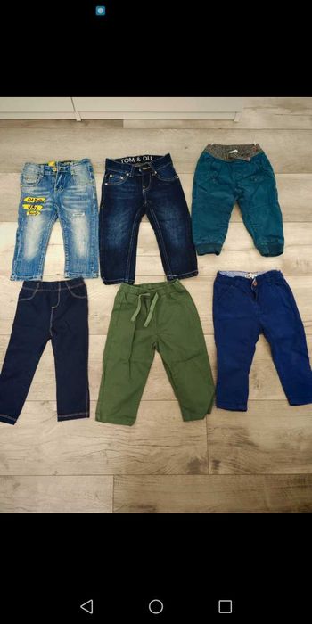 Vând lot blugi bebe 80-86