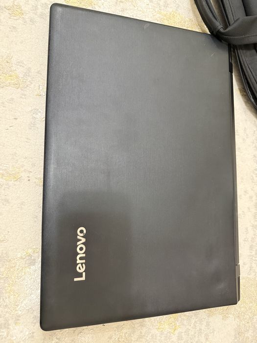 Lenovo noutbook, srochno sotiladi