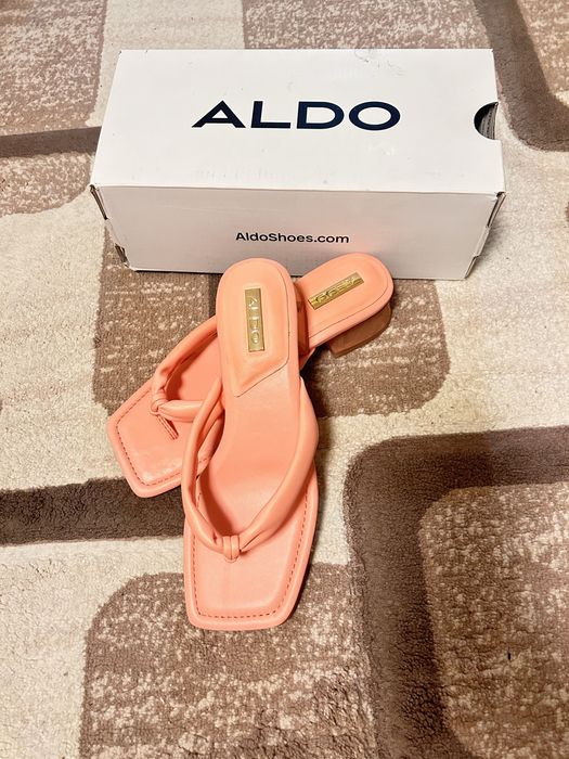 Дамски чехли Aldo, 38 номер