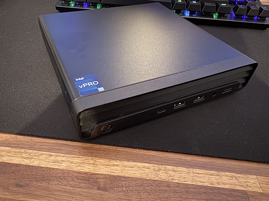 HP Elite Mini 800 G9 – i7-12700T, 32GB RAM, 2x 1TB SSD