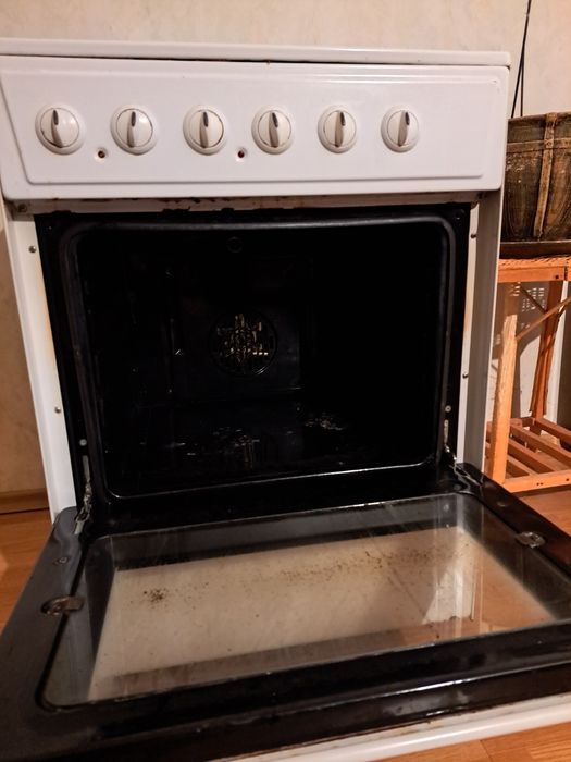 Готварска печка Indesit