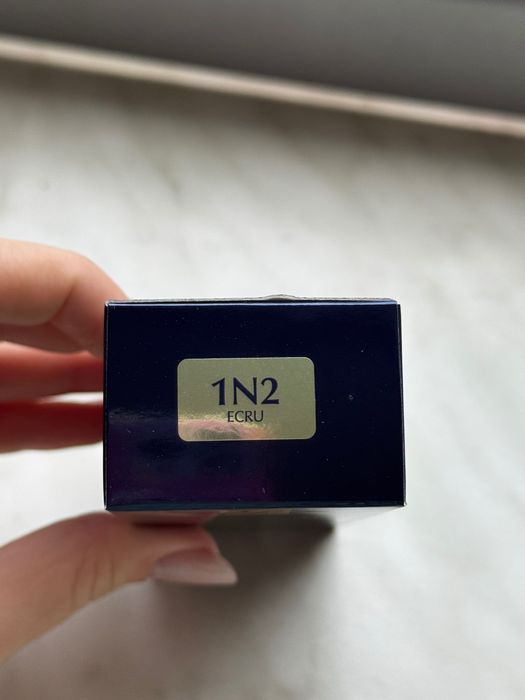 Fond de ten Estee Lauder Double Wear nouă formula