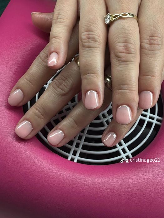 Manichiură / Pedichiură | Unghii cu Gel, Calea Mosilor, Obor,  Dacia