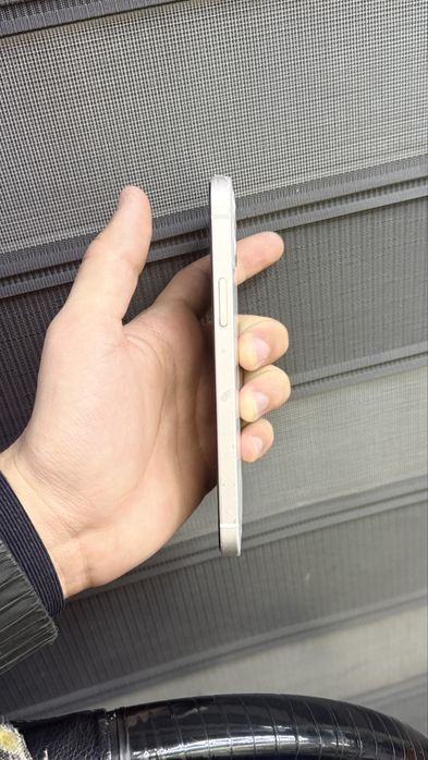 Iphone 12 emkost 76 ideal