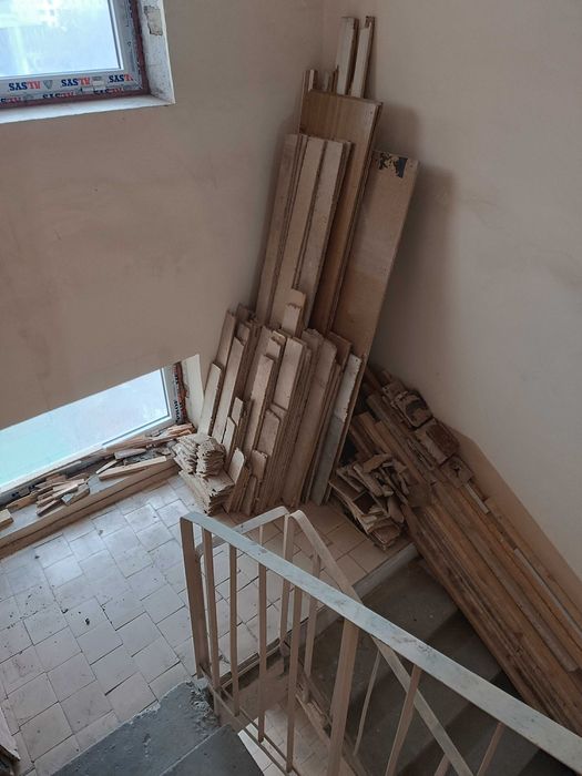 Хар хал утин сотилади