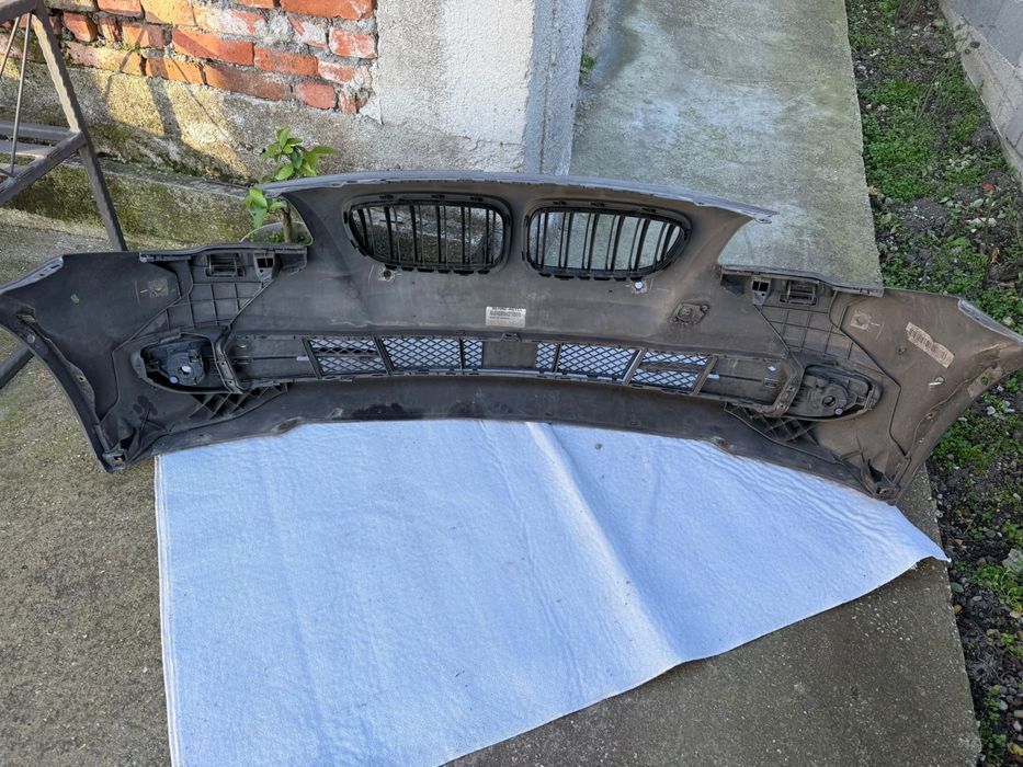 Предна Задна Броня и прагове за Bmw F10 и Халогени