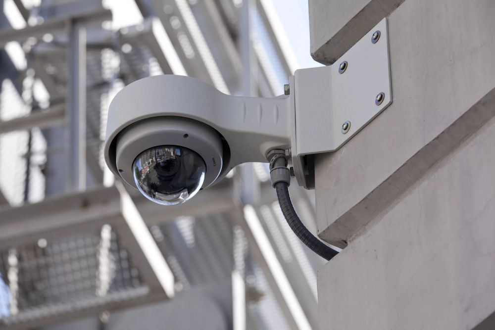 Установка камер видеонаблюдения ремонт всех видов ip hd ptz wi