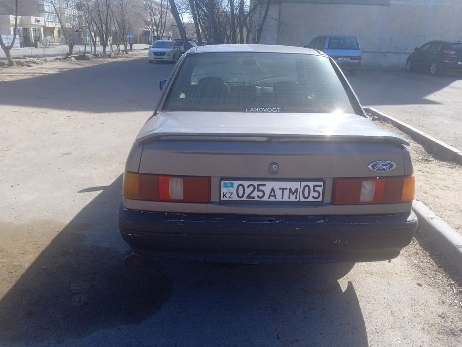 Продам на ходу срочно