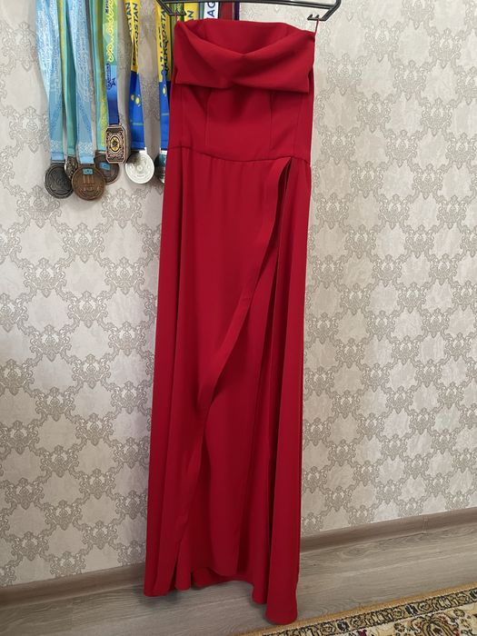 Продам вечерние платье