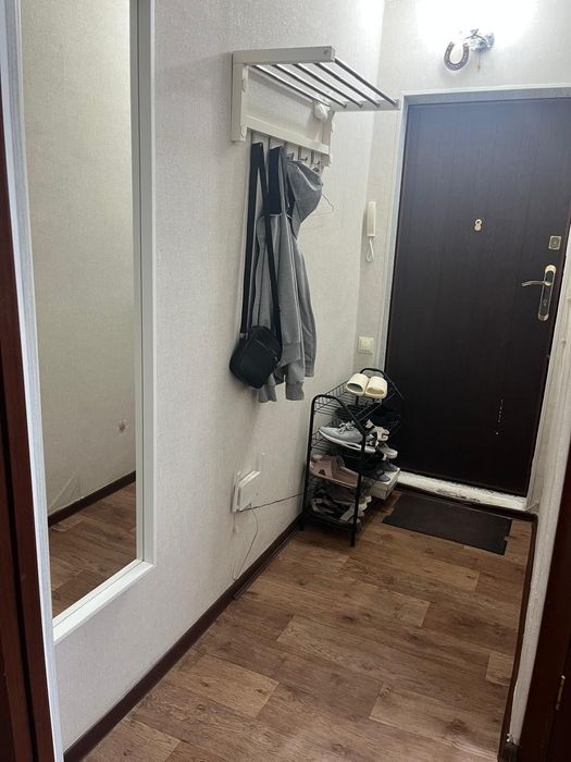Продаётся 2 х комнатная квартира