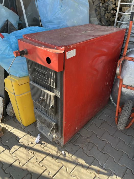 Centrala pe lemne, din fonta70 kw