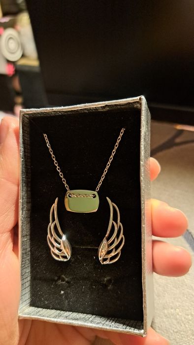 Сребърна гривна, накити