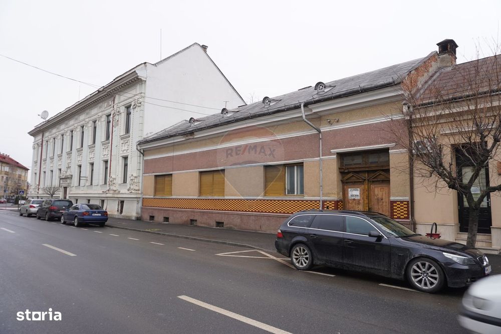 Casă / Vilă cu 5 camere de vânzare