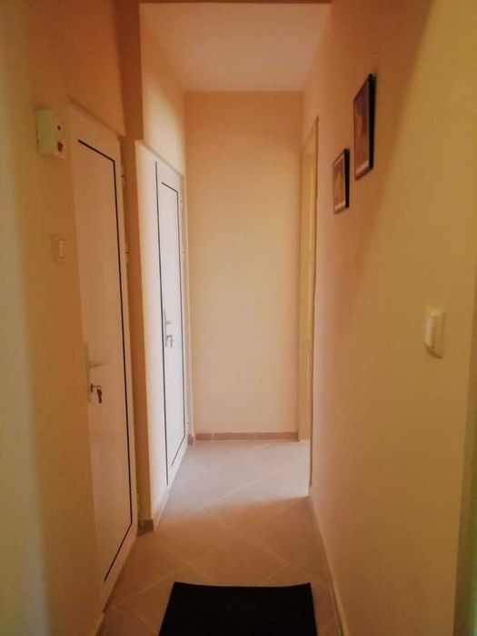 Дава се под наем Тристаен апартамент в Варна, Гръцка махала - 70 кв.м за 510 € - Снимка #6