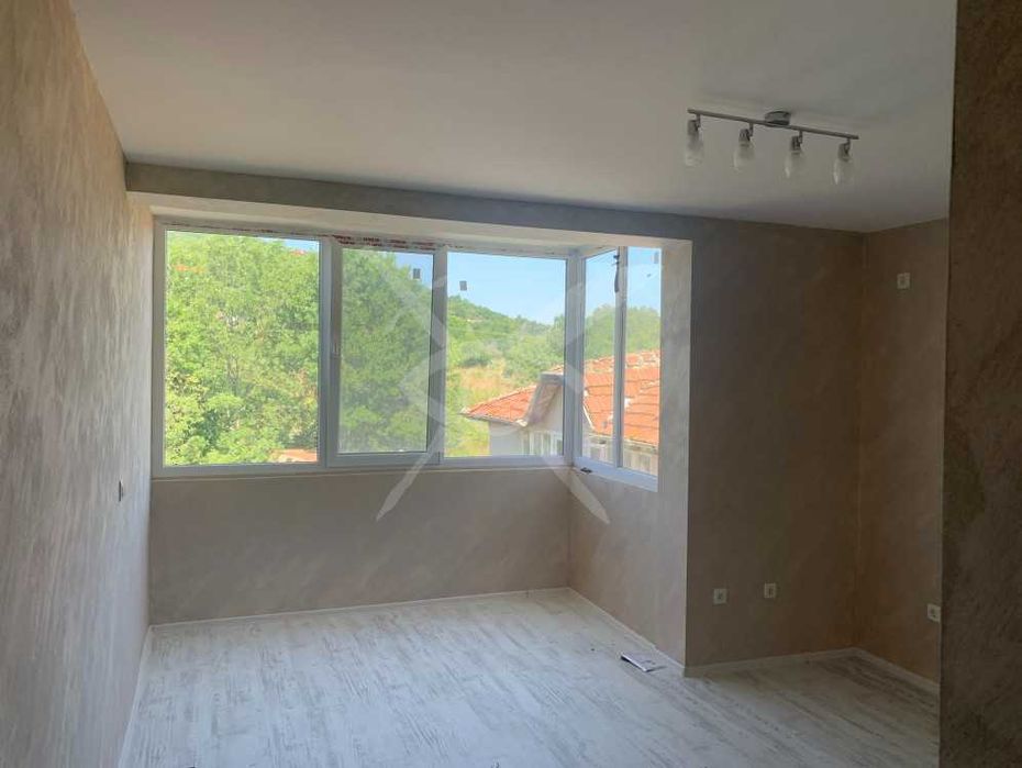 Продава се Едностаен апартамент в Приморско - 40 кв.м за 1575 €/кв.м - Снимка #1