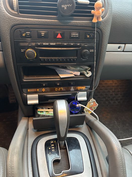 Porche  Cayenne 3.2 + GPL
