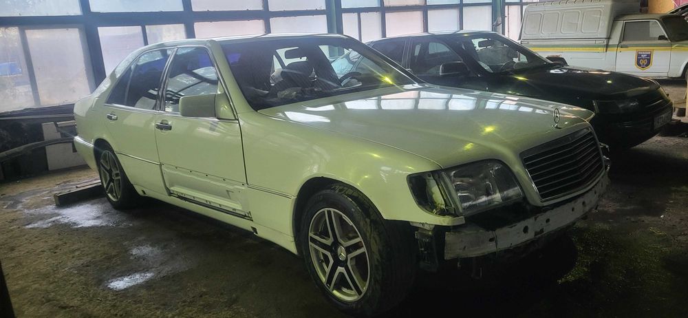 Продаю мерседес s320