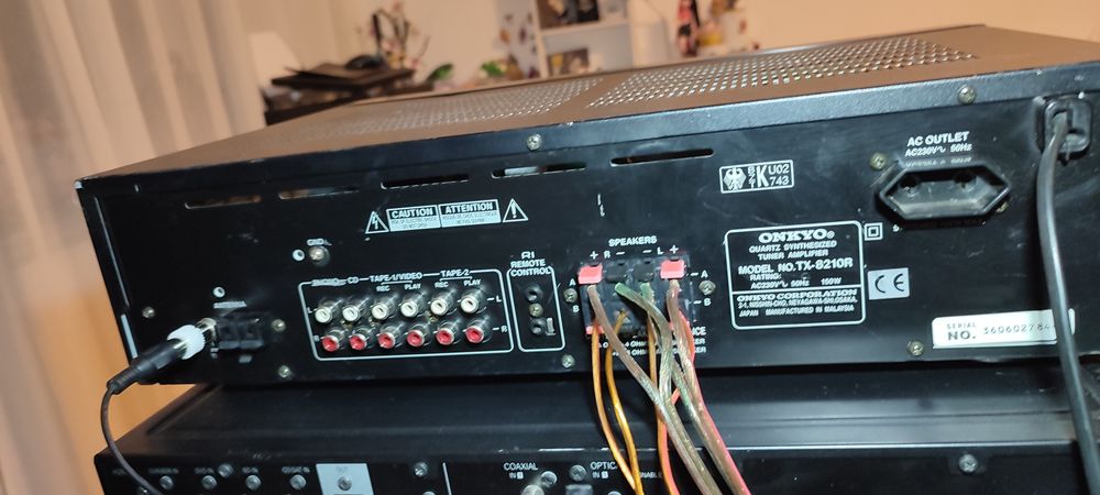 Sony STR AV270 X sau Onkyo TX 8210R