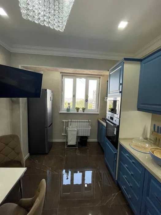 Сдается 2-комнатная Евро-квартира на метро Хамид Алимджана