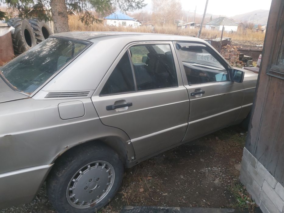 Продам Мерседес 190