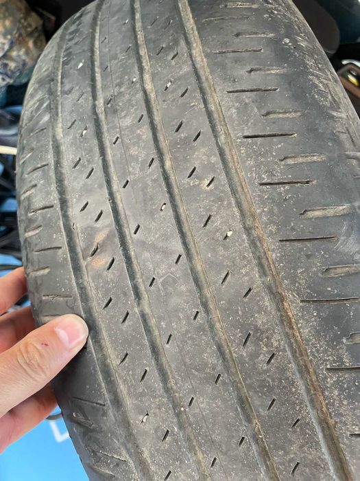 Летнин шины 225/60/18