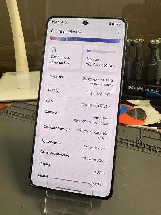 Vand oneplus 13 R impecabil