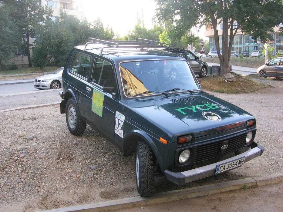 LADA NIVA - чисто нов таванен багажник от Германия