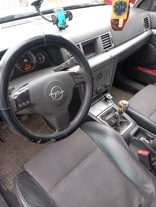 Vând urgent Opel Vectra c gts