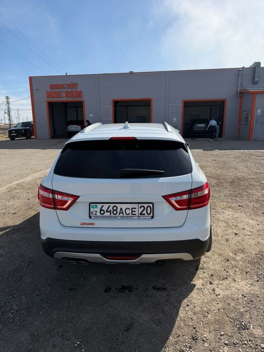 Продаю Lada Vesta 2020