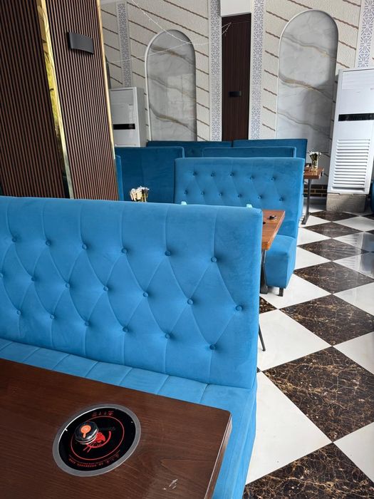 Продажа Диваны и столы для Хого