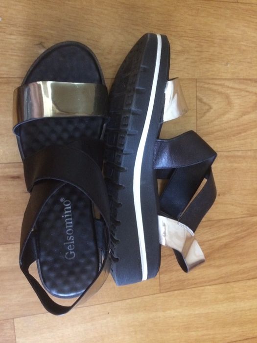 Ботиночки демисезонные