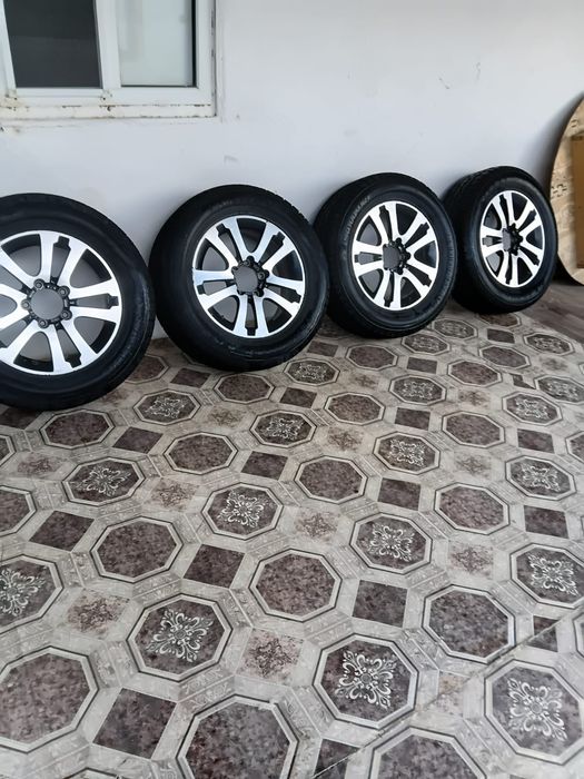 Продам шины диски R18