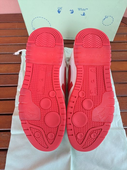 Off white out off office rosi