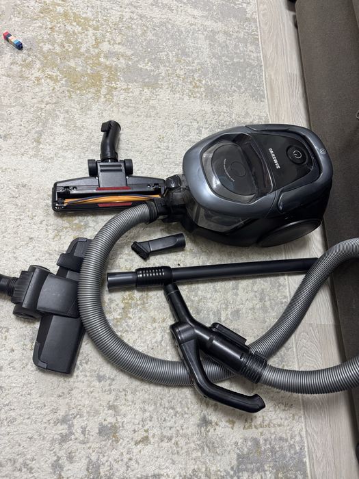 Продам пылесос Самсунг