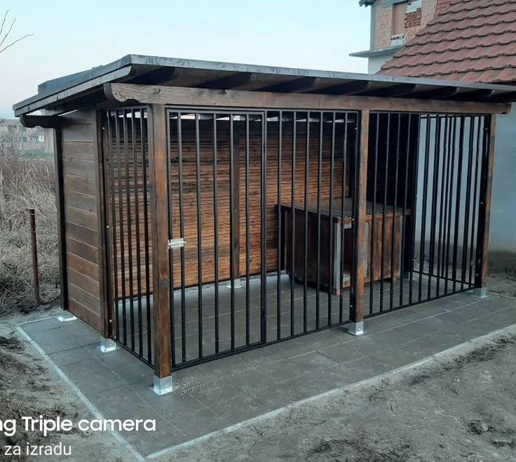 Вольер для собаки