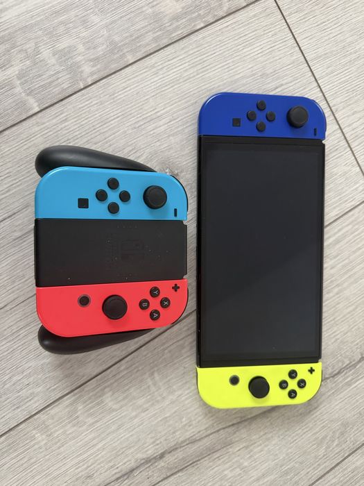 Nitendo Switch Oled -pachet 4 manete IN GARANTIE