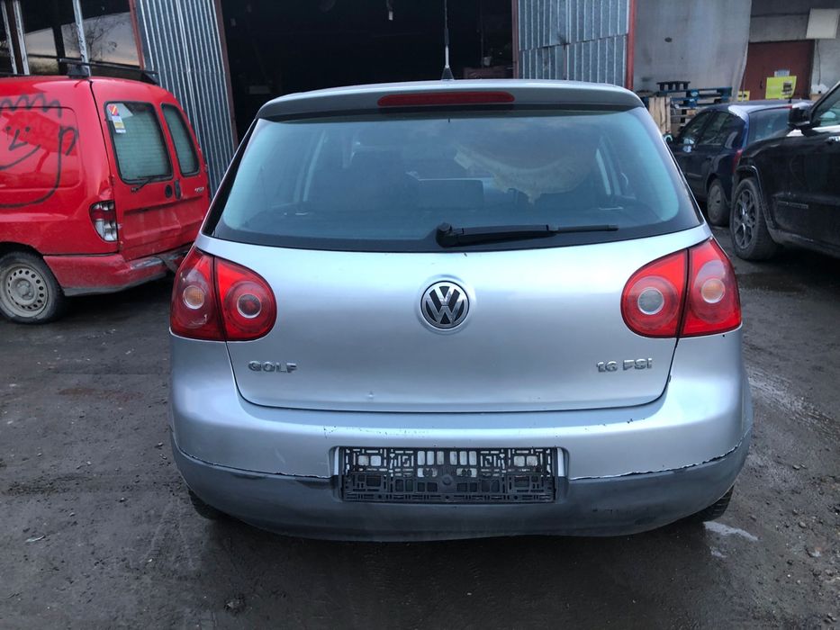 Piese auto din dezmembrari VW Golf 5 1.6 FSI BLF cutie HBM